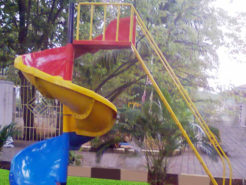 p-111-playground-equipments-kerala-technomates